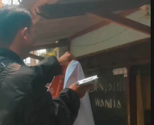 Pasang benner
